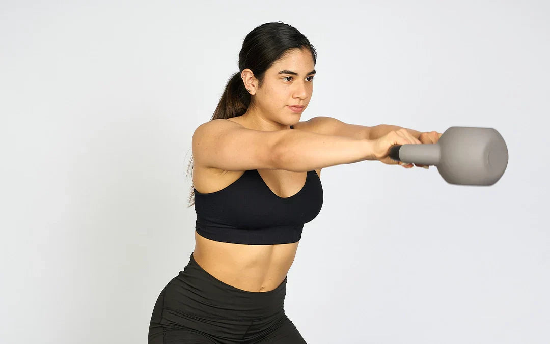 Rutina de hombros: Ejercicios para fortalecer y definir tus deltoides