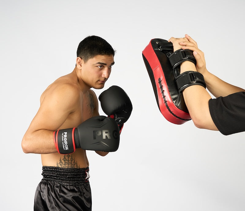 Escudo de Entrenamiento o Thai Pad para Muay Thai, Taekwondo y MMA