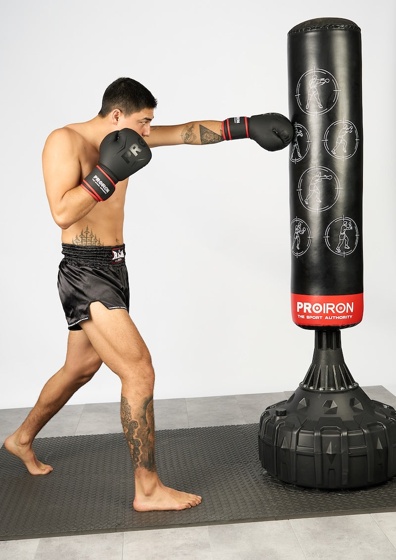 Saco de Boxeo Instructivo con Base de Pedestal
