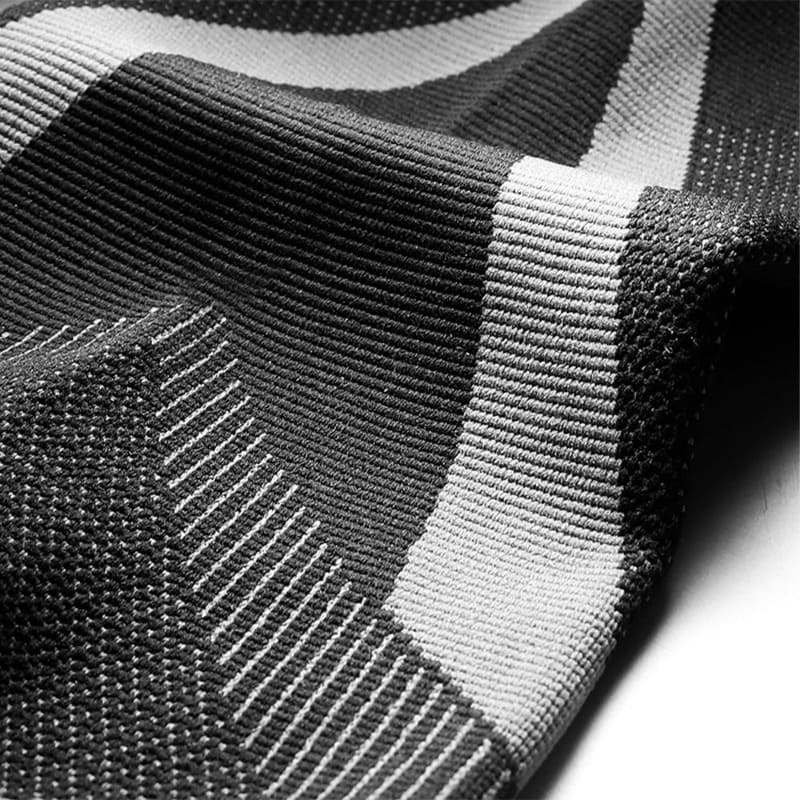 PAR DE RODILLERAS DEPORTIVAS DE COMPRESION EN FORMA DE V - PROIRON PERU