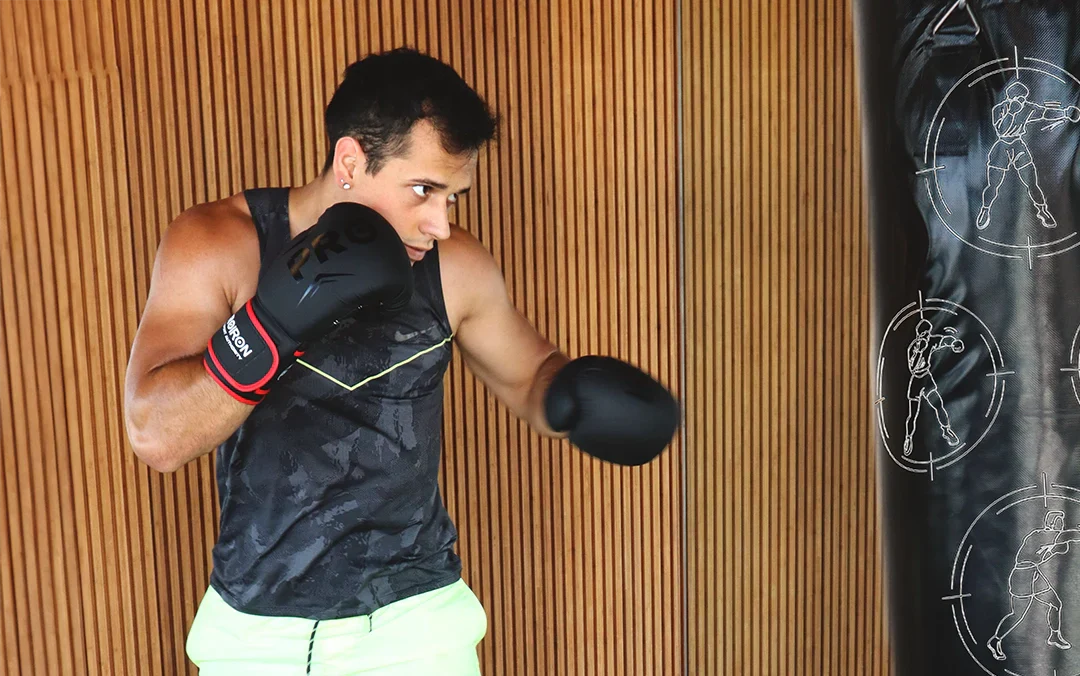 Cómo Entrenar Boxeo en Casa: Guía Completa para Principiantes