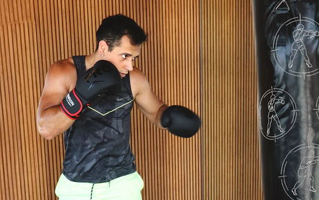 Cómo Entrenar Boxeo en Casa: Guía Completa para Principiantes
