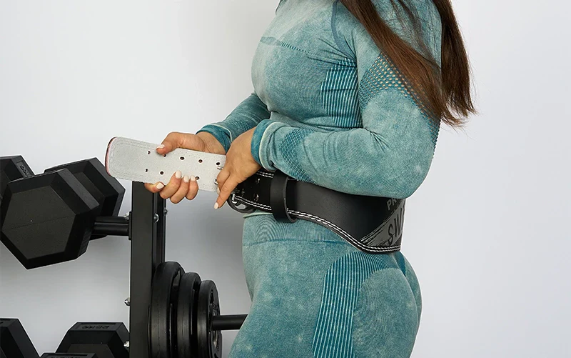 Cómo elegir un buen cinturón de levantamiento: guía práctica para entrenar con seguridad