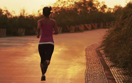 Entrenar en la mañana o en la noche: qué dice la ciencia sobre tu cronotipo, tu trabajo y tus resultados