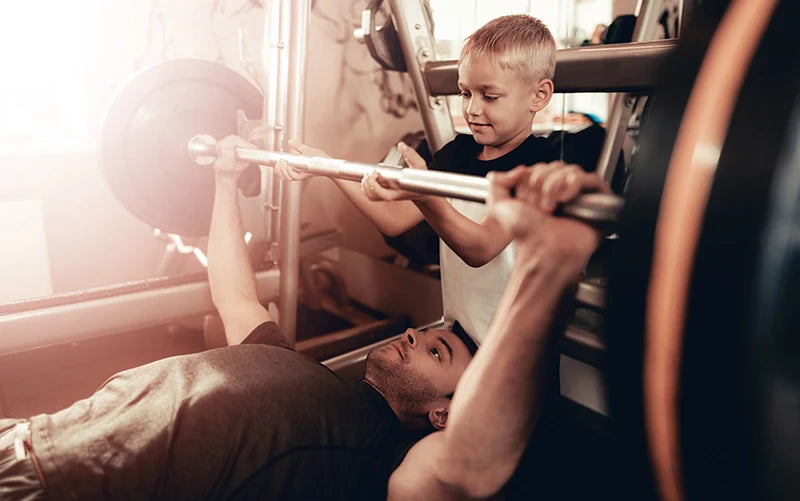 Papás +40: entrenamiento seguro y efectivo para mantenerse fuerte y saludable